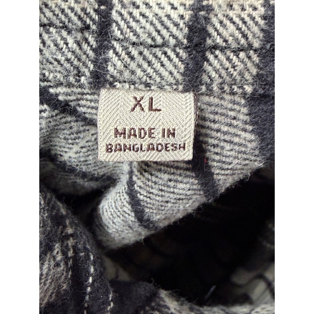 Jachs Mens XL Flannel Shirt Black White Plaid Long Sleeve Button Down Pockets - Picture 3 of 13